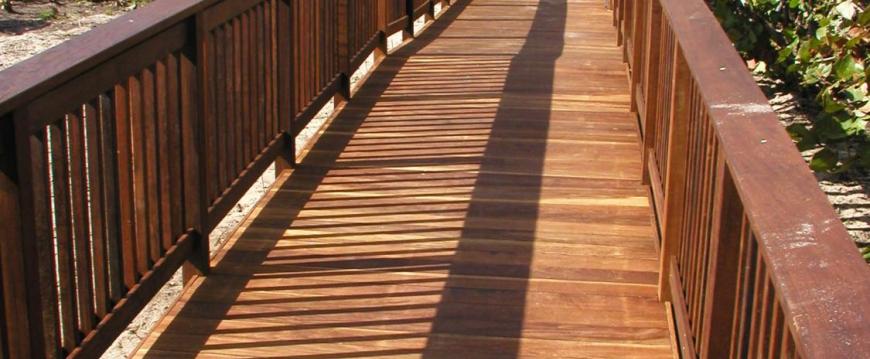 Ipe Decking with Railing Bridge