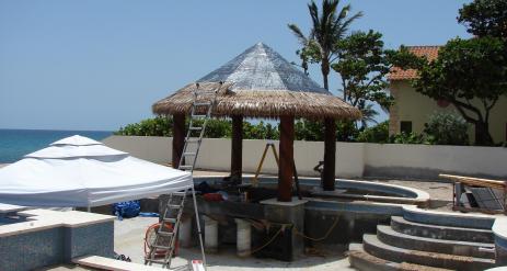 Tiki Pool Bar Stage 32